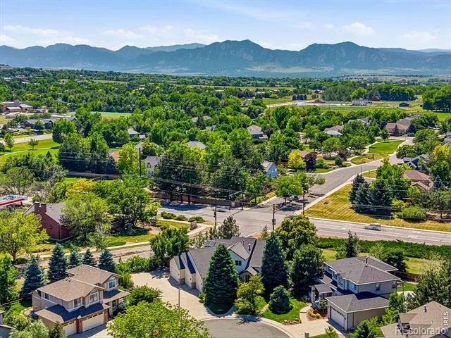 2554 Dutch Court Lafayette, CO 80026