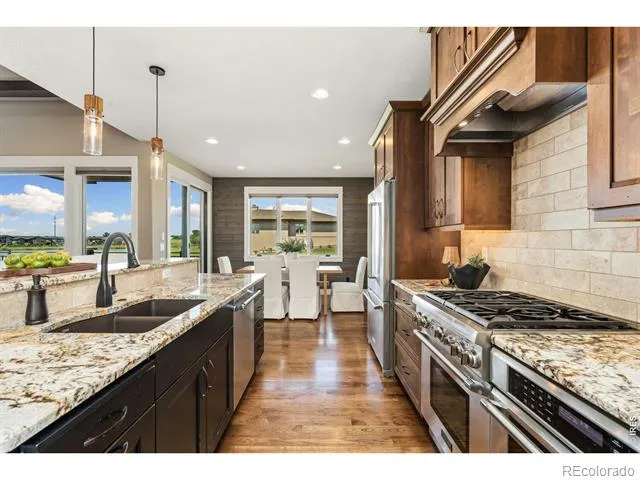 2882 Thunderview Drive Timnath, CO 80547