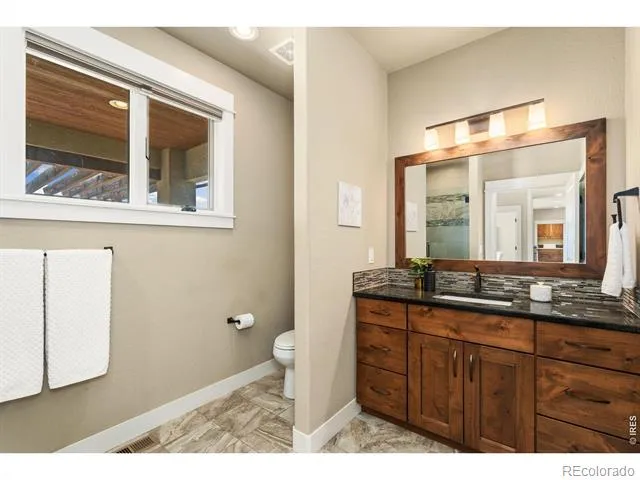 2882 Thunderview Drive Timnath, CO 80547