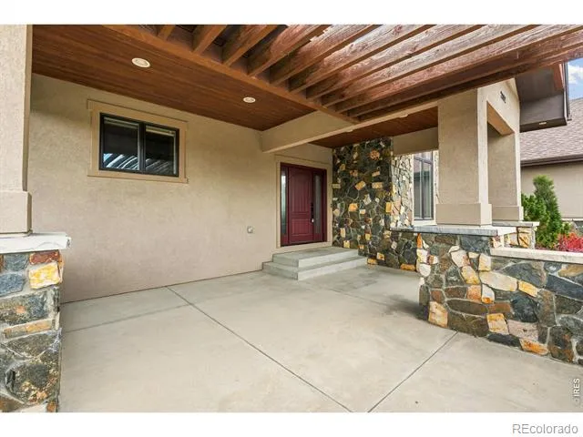 2882 Thunderview Drive Timnath, CO 80547