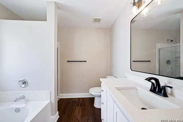 7915 Oak Pointe San Antonio, TX 78254