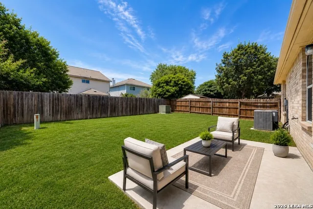 7915 Oak Pointe San Antonio, TX 78254