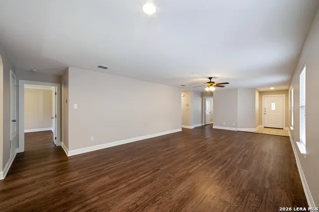 7915 Oak Pointe San Antonio, TX 78254