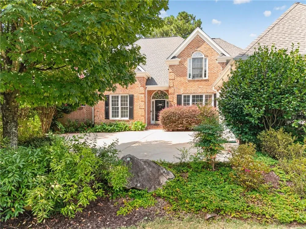 640 Garden Wilde Place Roswell, GA 30075