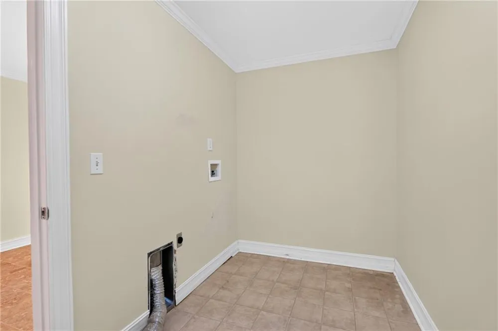 640 Garden Wilde Place Roswell, GA 30075