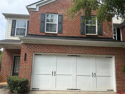 210 Bellecliff Court
