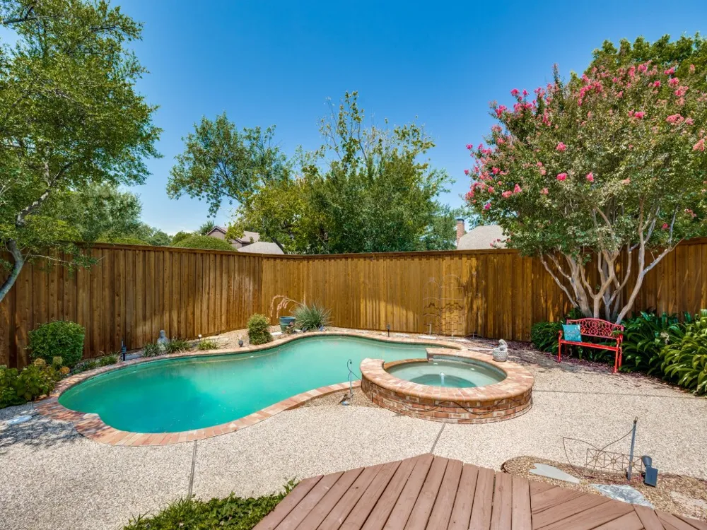 3801 Graphic Place Plano, TX 75075