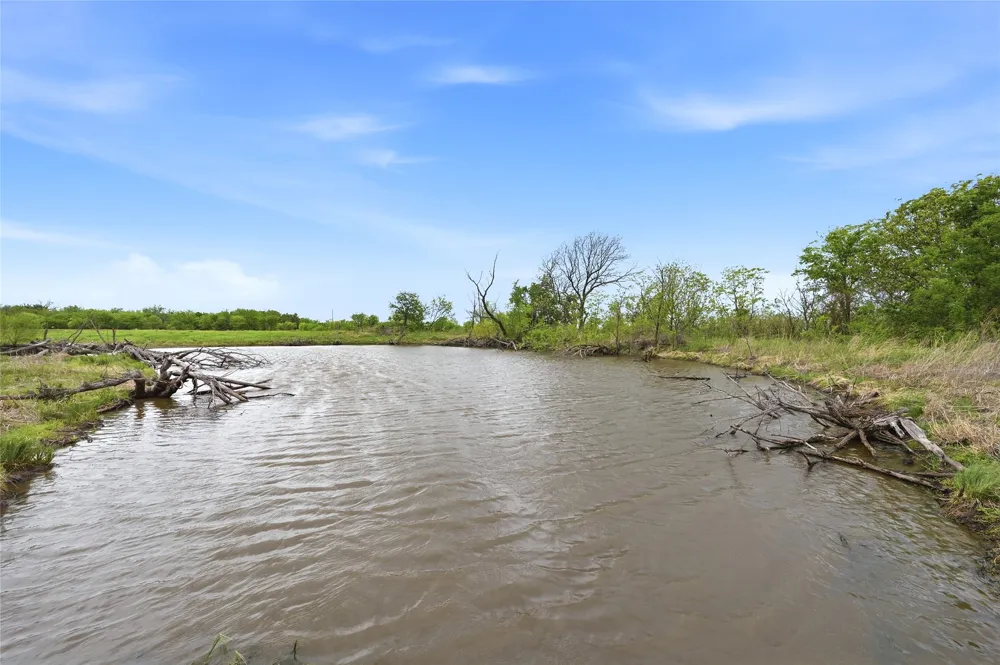 656 Southeast Loop Denison, TX 75020