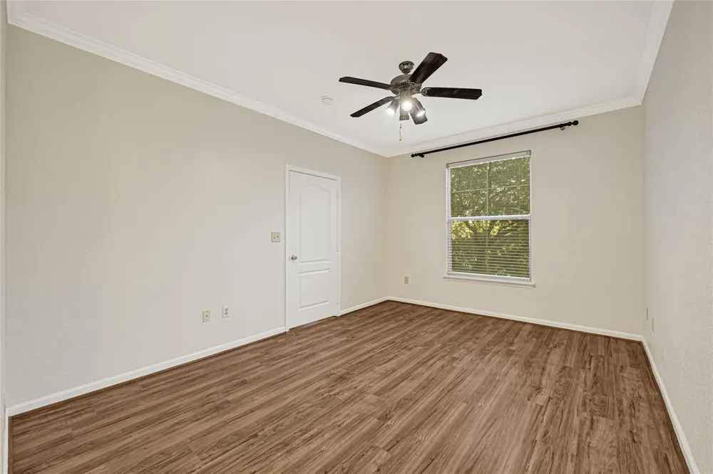 1711 Old Spanish Trail #117 Houston, TX 77054