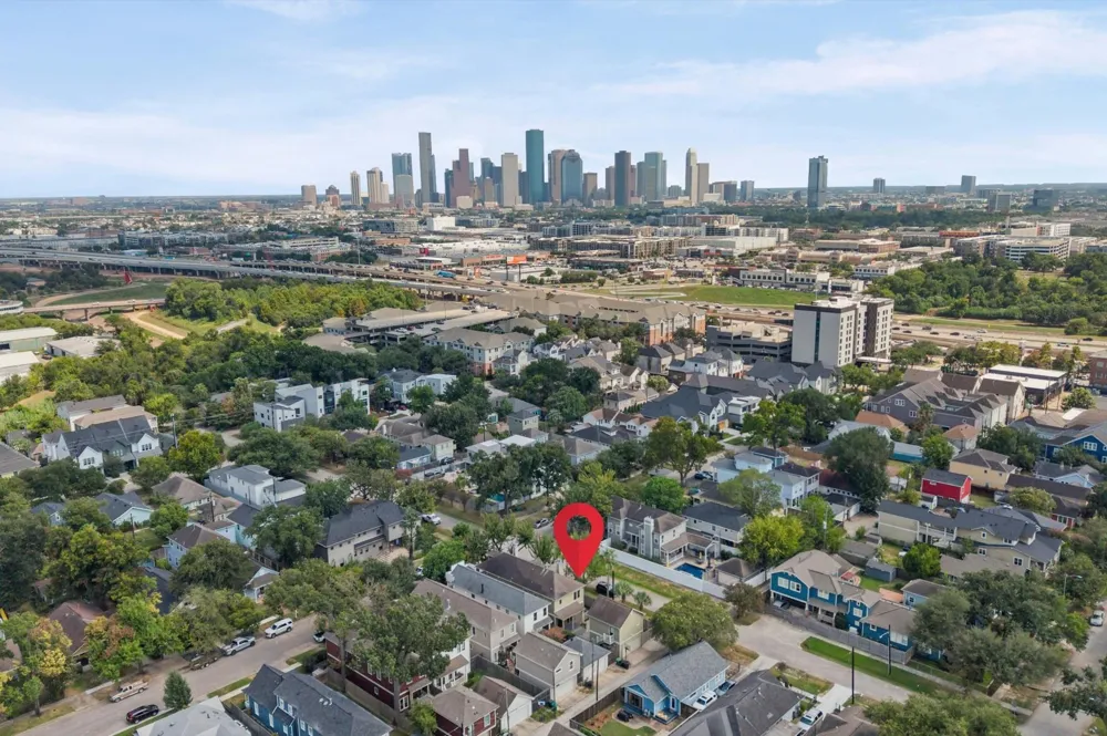 501 Columbia Street Houston, TX 77007