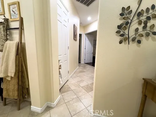 1696 Via Rojas Hemet, CA 92545