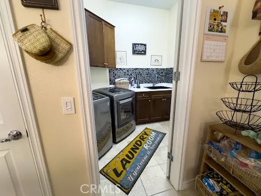 1696 Via Rojas Hemet, CA 92545