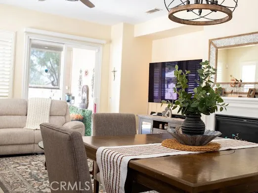 1696 Via Rojas Hemet, CA 92545