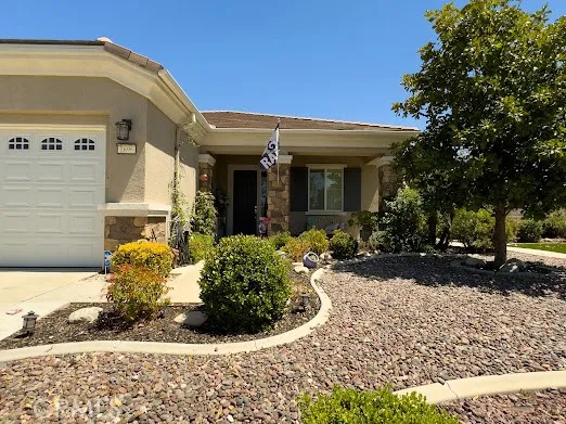 1696 Via Rojas Hemet, CA 92545
