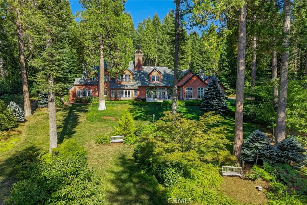 45 Lakevista Magalia, CA 95954