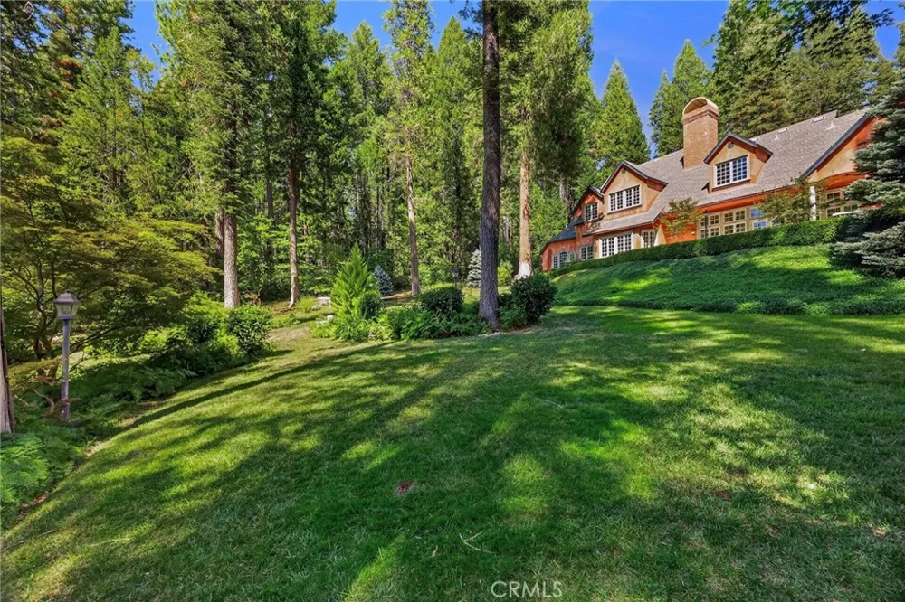 45 Lakevista Magalia, CA 95954