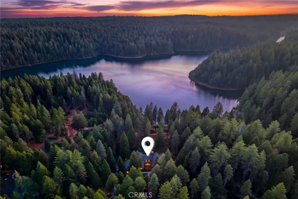45 Lakevista Magalia, CA 95954