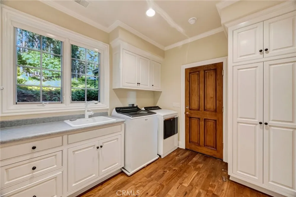 45 Lakevista Magalia, CA 95954