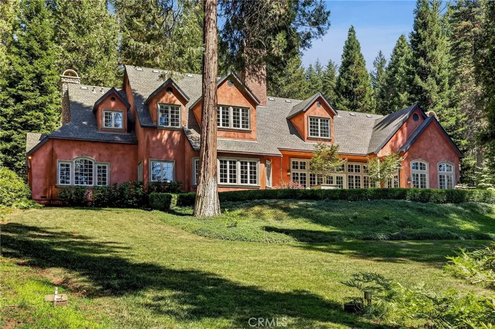 45 Lakevista Magalia, CA 95954
