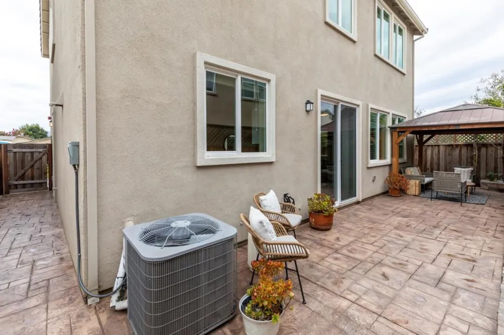 1260 Central Avenue Hollister, CA 95023