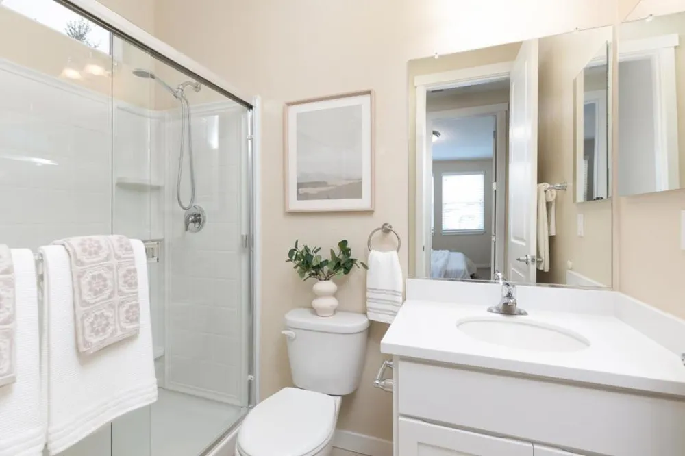 1260 Central Avenue Hollister, CA 95023