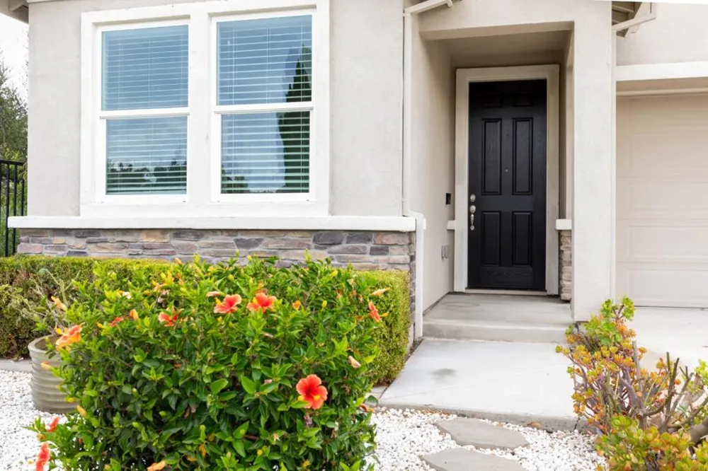 1260 Central Avenue Hollister, CA 95023