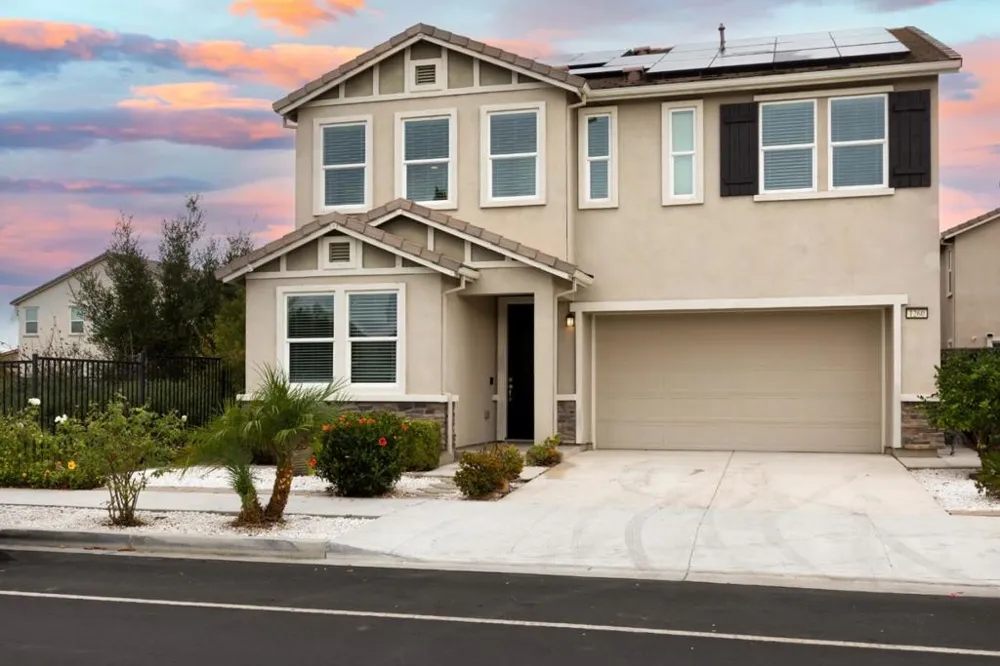 1260 Central Avenue Hollister, CA 95023