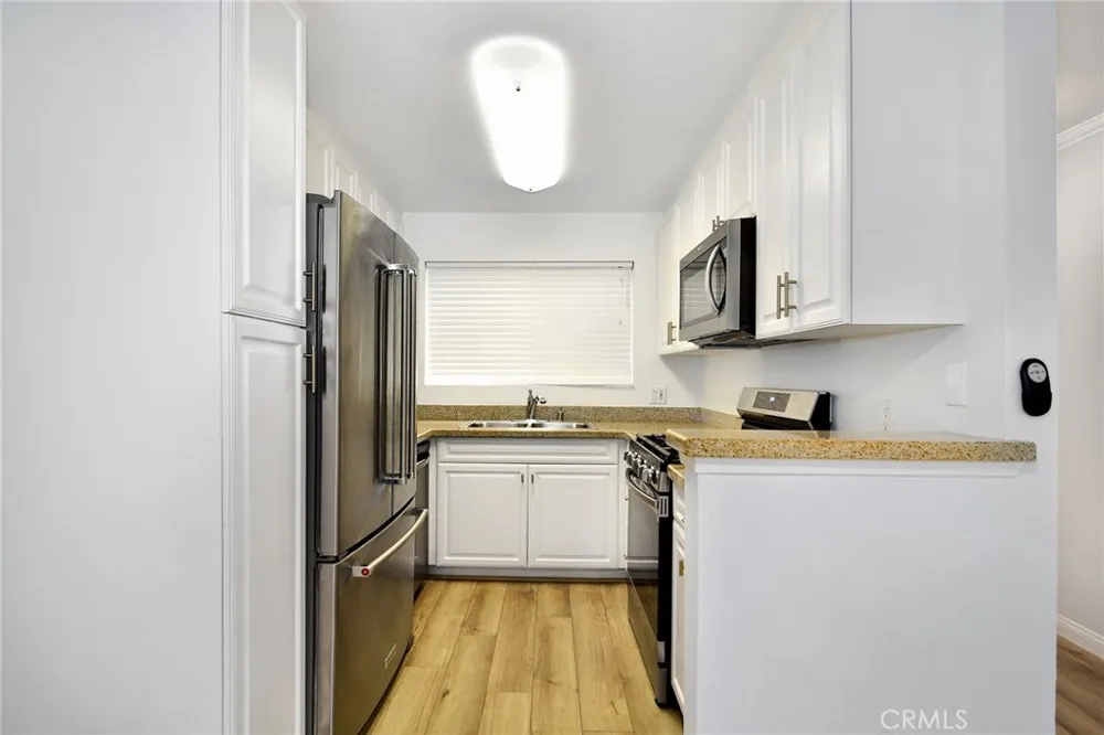5515 Canoga Avenue #219 Woodland Hills, CA 91367