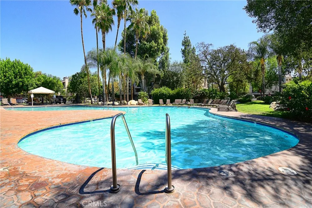 5515 Canoga Avenue #219 Woodland Hills, CA 91367