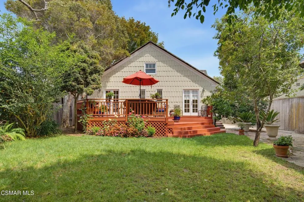 3935 Alla Road Los Angeles, CA 90066