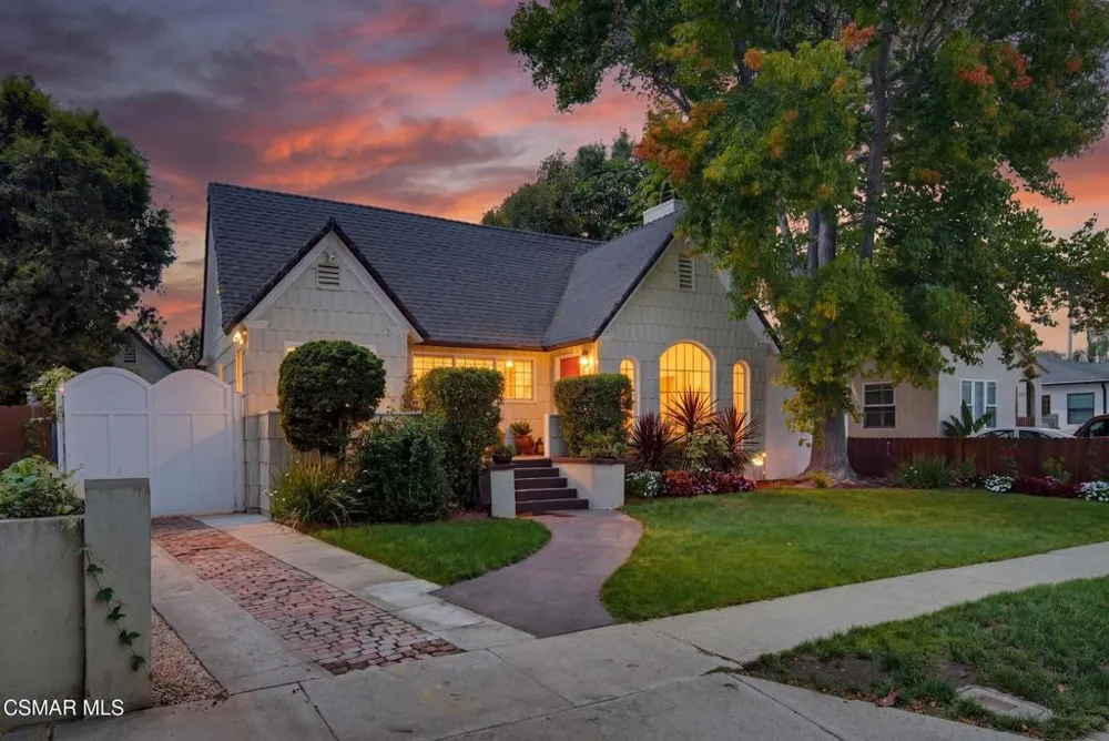 3935 Alla Road Los Angeles, CA 90066