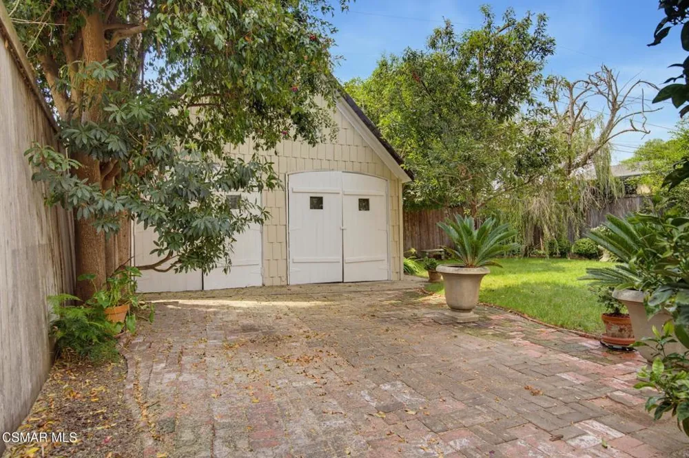 3935 Alla Road Los Angeles, CA 90066