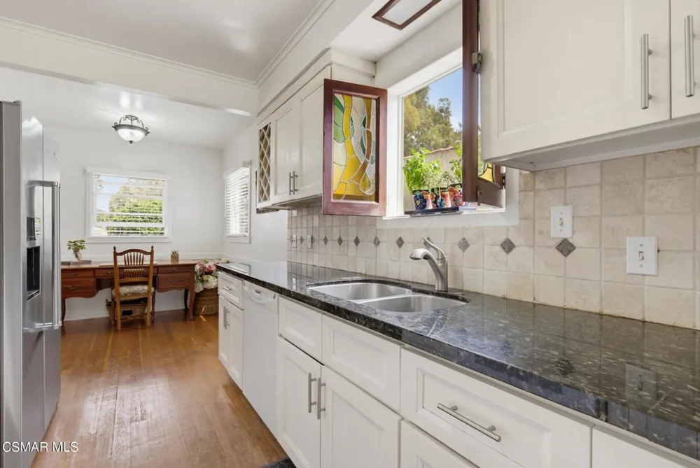 3935 Alla Road Los Angeles, CA 90066
