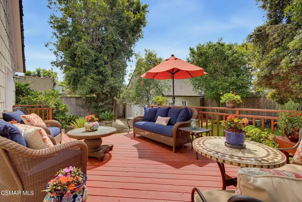 3935 Alla Road Los Angeles, CA 90066