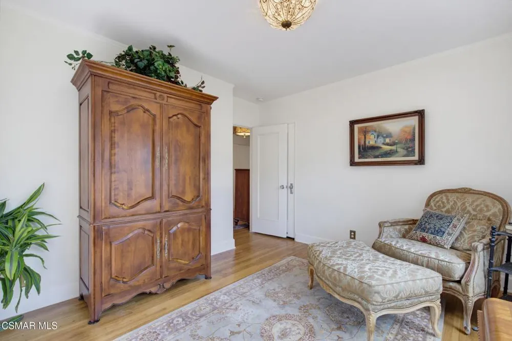 3935 Alla Road Los Angeles, CA 90066