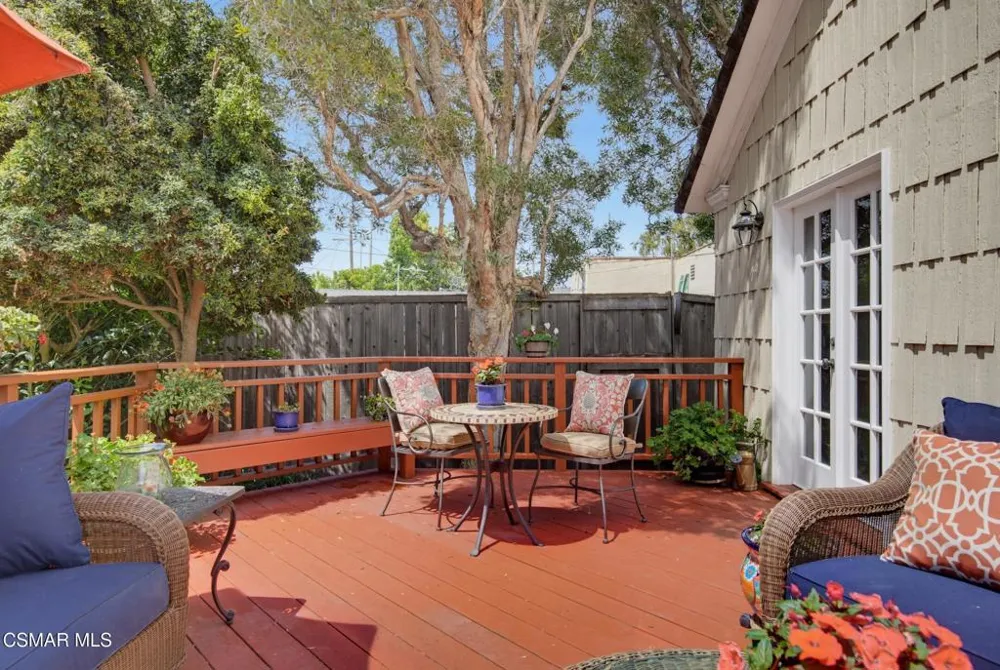 3935 Alla Road Los Angeles, CA 90066