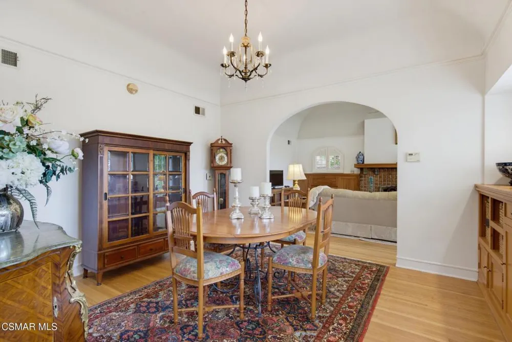3935 Alla Road Los Angeles, CA 90066