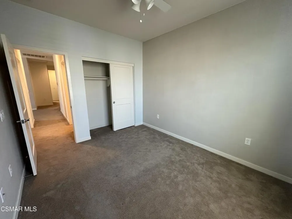 139 Farmhouse Drive #6 Simi Valley, CA 93065