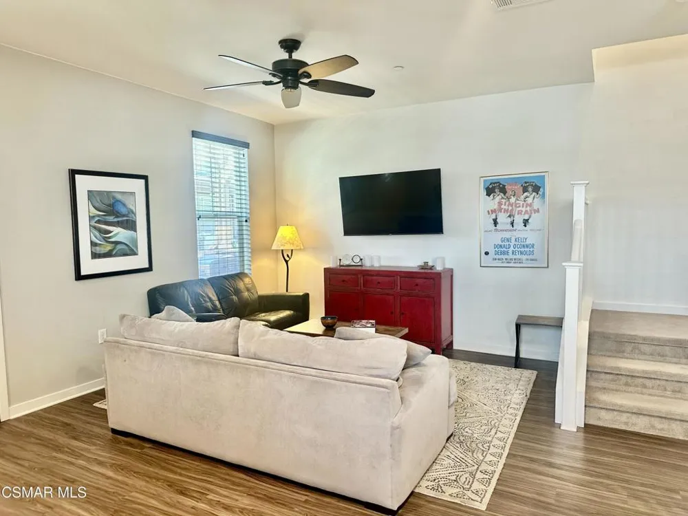139 Farmhouse Drive #6 Simi Valley, CA 93065