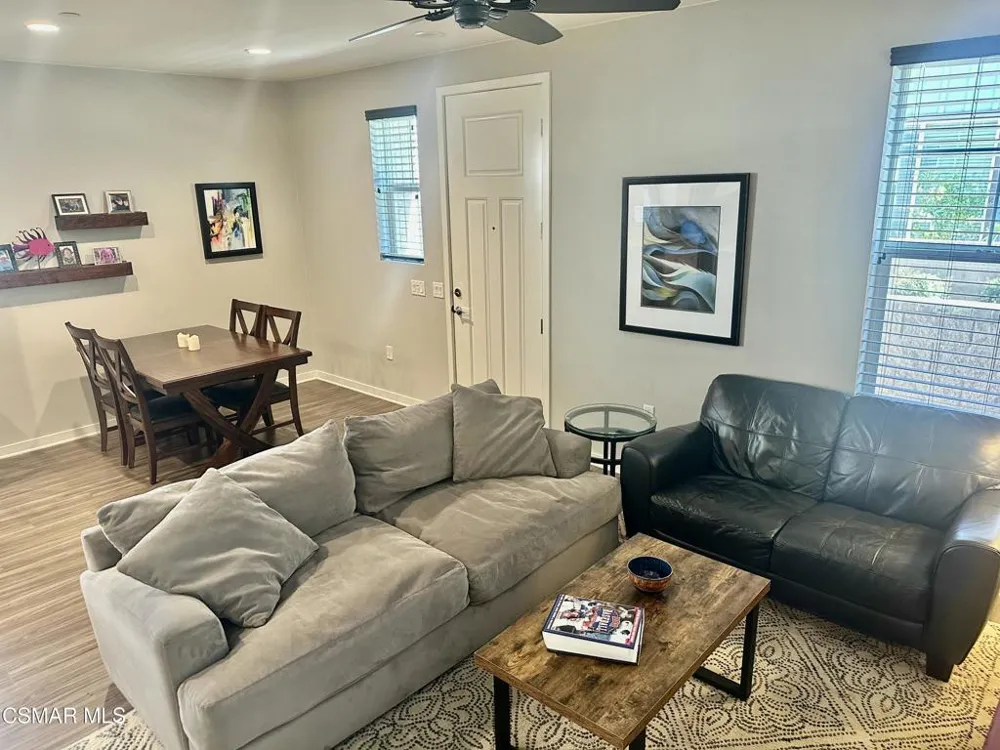 139 Farmhouse Drive #6 Simi Valley, CA 93065