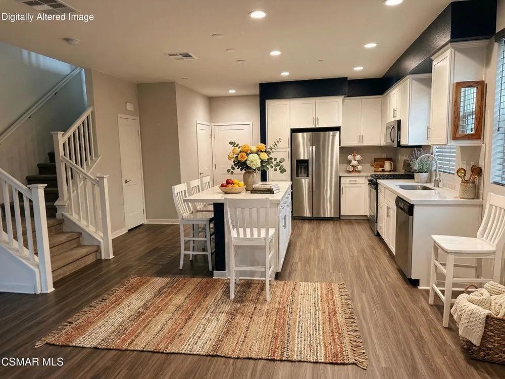 139 Farmhouse Drive #6 Simi Valley, CA 93065