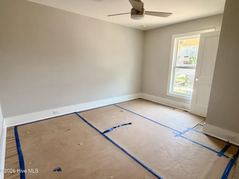 206 W Pelican Drive Oak Island, NC 28465