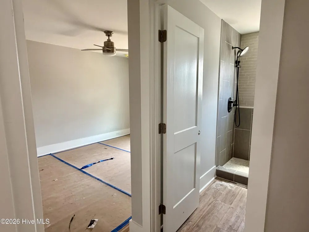 206 W Pelican Drive Oak Island, NC 28465