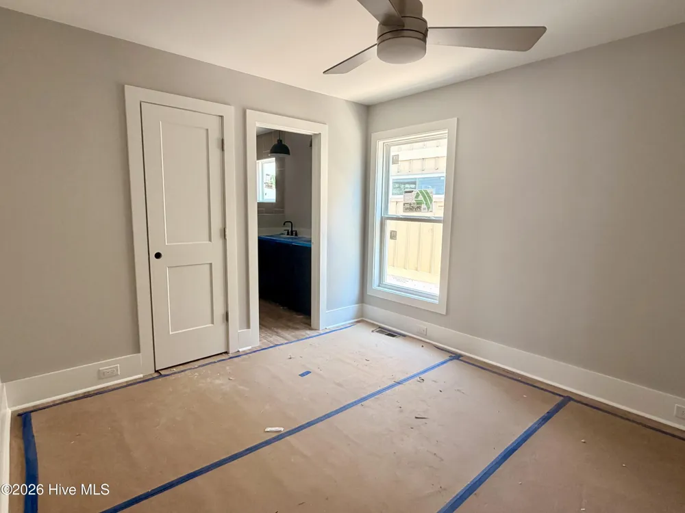 206 W Pelican Drive Oak Island, NC 28465