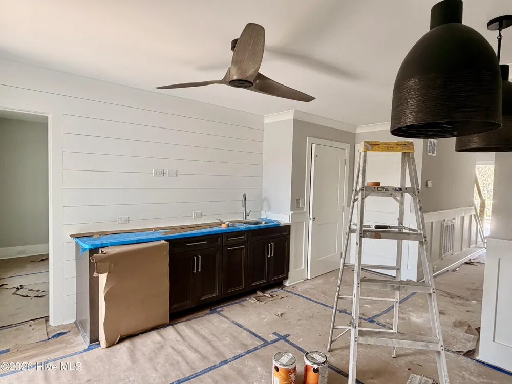 206 W Pelican Drive Oak Island, NC 28465