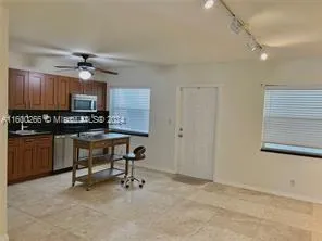 1470 DIXIE Highway #10 Fort Lauderdale, FL 33304