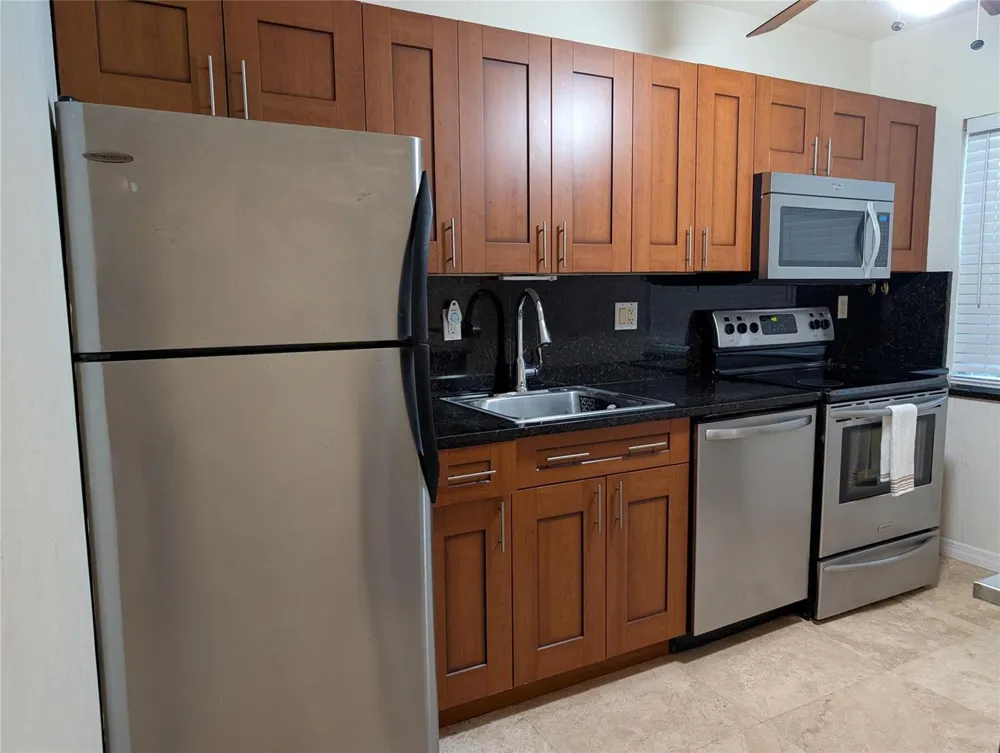 1470 DIXIE Highway #10 Fort Lauderdale, FL 33304