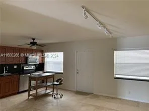 1470 DIXIE Highway #10 Fort Lauderdale, FL 33304