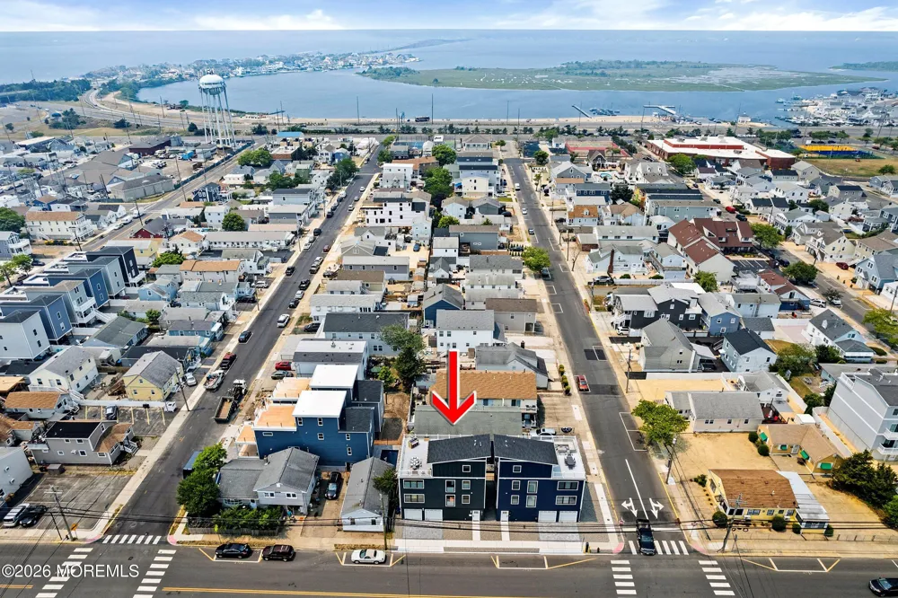1011 W Central Avenue Seaside Heights, NJ 08751