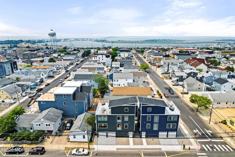 1011 W Central Avenue Seaside Heights, NJ 08751